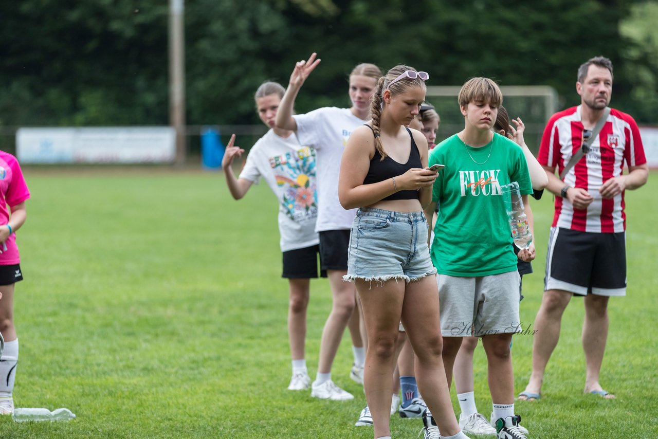 Bild 59 - Loewinnen Cup